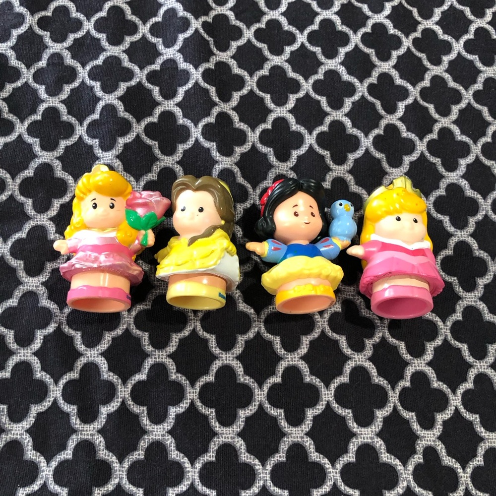 Fisher Price Lil People Princess Bundle (4) Lil Kingdom Snow White Bella ee20